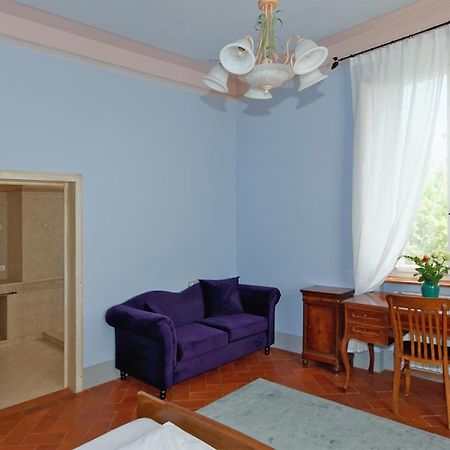Bed & Breakfast Bel Giorgio Orentano Habitación foto